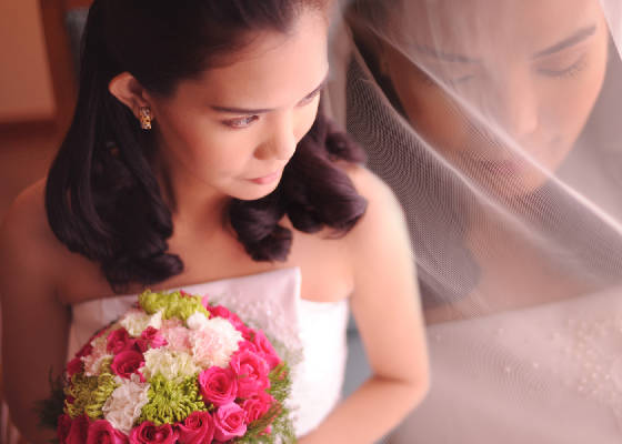 click to view more wedding and prenuptial pictures